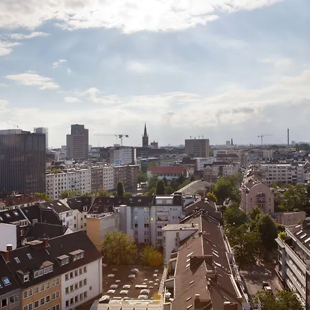 Asahi 4* Dusseldorf