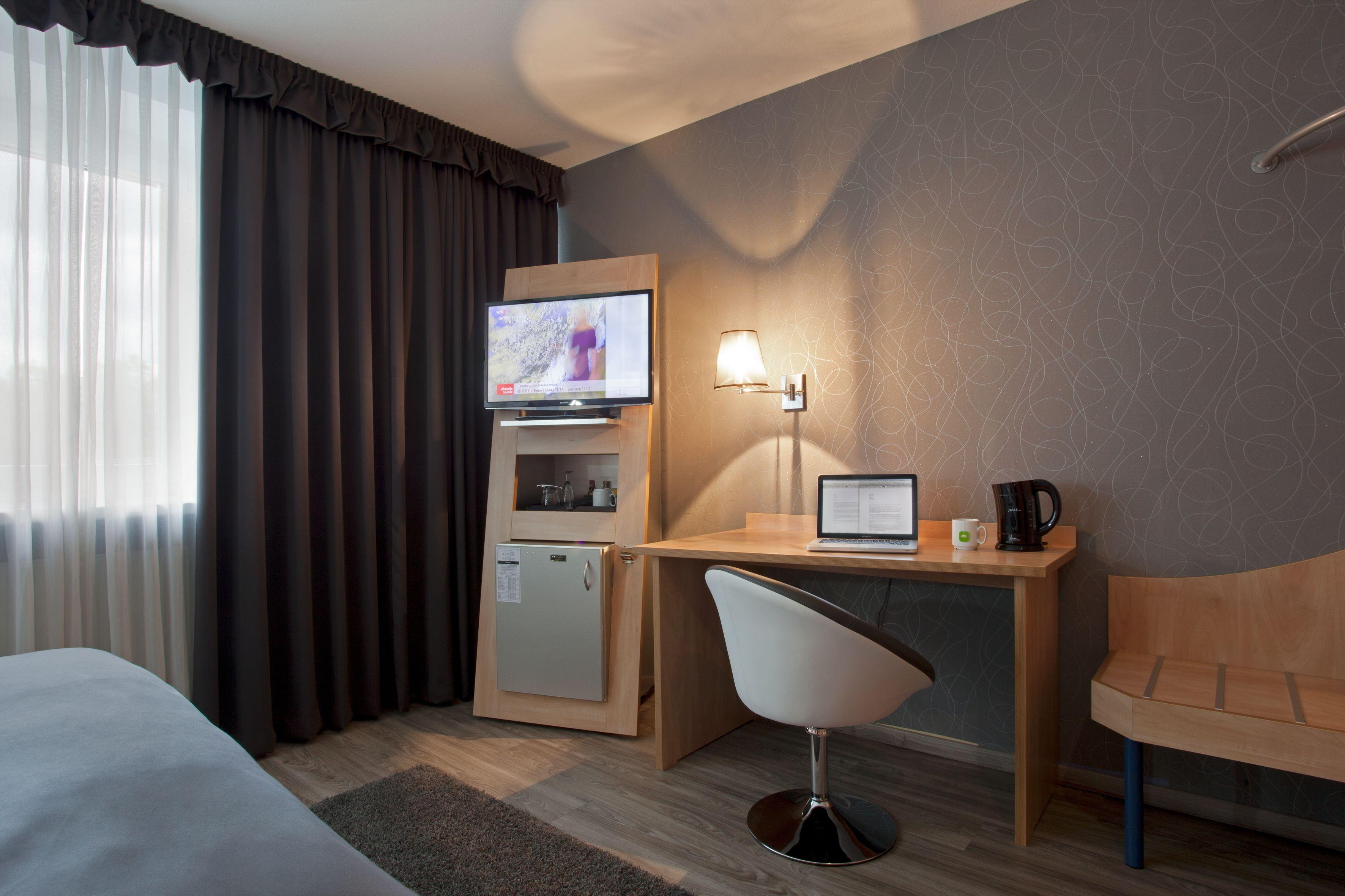 Asahi Hotel 4*